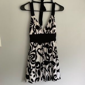 Black & White Patterned Short Dress